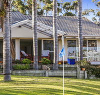 Tura Beach Golf Stays - Accommodation NSW