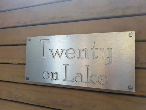 Twenty On Lake - Accommodation NSW 1