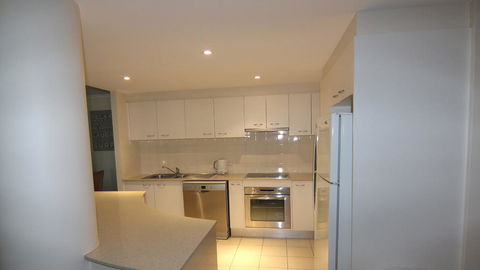 Twin Pines 301 - CBD Location - Accommodation NSW 1
