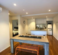 Two Brand New Bedrooms in the Sunlight Area - Accommodation NSW