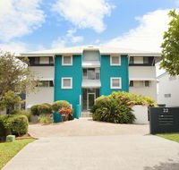 Unit 1 On The Park Frank Street Coolum Beach WIFI 400 Bond LINEN INCLUDED - Accommodation NSW