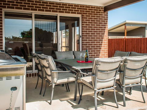 Valencia - Accommodation NSW 3