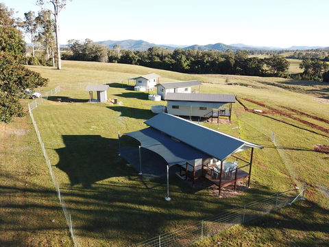 Valley Cabins By The Creek - Accommodation NSW 0