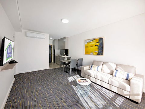 Value Suites Penrith - Accommodation NSW 1