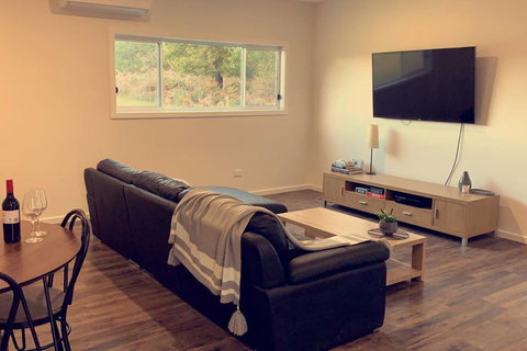 Victoria Valley With A View - Accommodation NSW 0