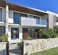 Villa Capri Waterside at Trinity Point - Accommodation NSW