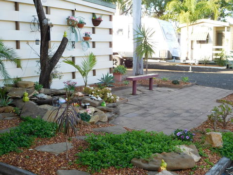 Villa Holiday Park - Accommodation NSW 0