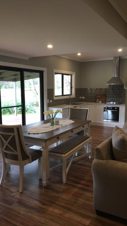 Walnut Tree Cottages - Accommodation NSW 1