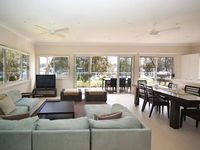 Book Wangi Wangi Accommodation Vacations Accommodation NSW Accommodation NSW