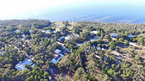 Waterfront Retreat At Wattle Point - Accommodation NSW 0
