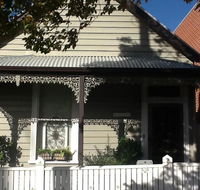 Redruth Cottage - Accommodation NSW