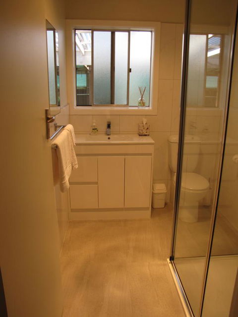 Clarke Street - Accommodation NSW 19