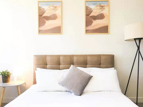 CBD Spacious 3 Bedrooms-Breathtaking View Gym Pool - Accommodation NSW 34