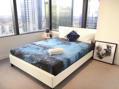 CBD Spacious 3 Bedrooms-Breathtaking View Gym Pool - Accommodation NSW 3