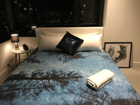 CBD Spacious 3 Bedrooms-Breathtaking View Gym Pool - Accommodation NSW 9