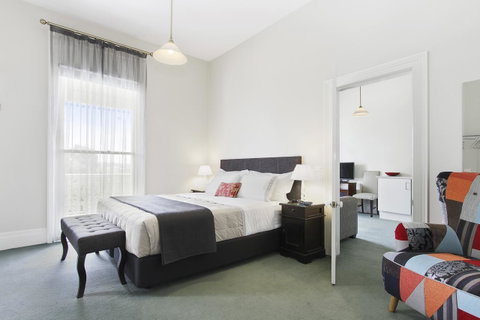 The Riversleigh - Accommodation NSW 15
