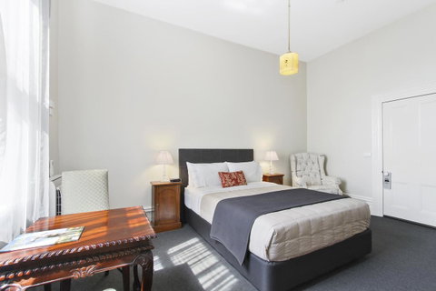 The Riversleigh - Accommodation NSW 22