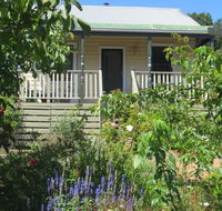 Walnut Cottage via Leongatha - Accommodation NSW