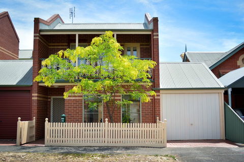 Turner Terrace - Accommodation NSW 0