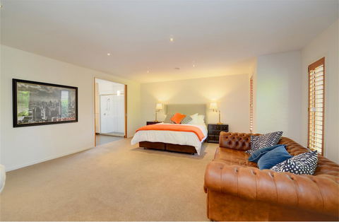 Newington Lakehouse - Accommodation NSW 14