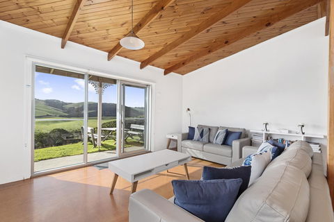 Johanna Seaside Cottages - Accommodation NSW 4