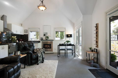 Cottage 4A - Accommodation NSW 0