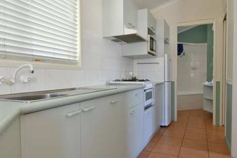 BIG4 Breeze Holiday Parks - Rainbow Beach - Accommodation NSW 4