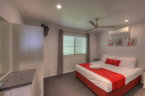 Alex Beach Cabins And Tourist Park - Accommodation NSW 8