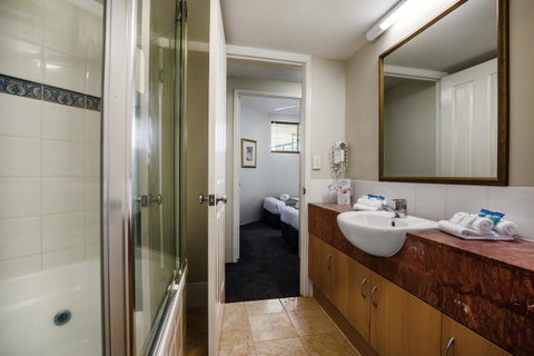 Landmark Resort - Accommodation NSW 28