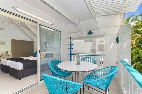 By The Sea Port Douglas - Accommodation NSW 10