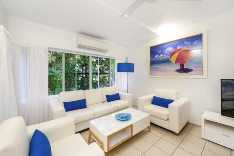 By The Sea Port Douglas - Accommodation NSW 0