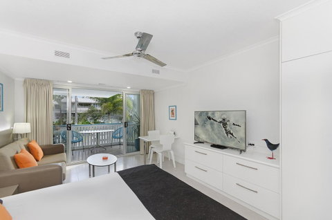 By The Sea Port Douglas - Accommodation NSW 19