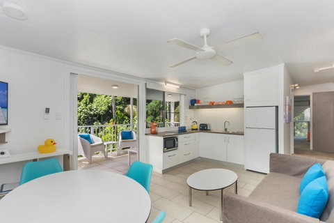 By The Sea Port Douglas - Accommodation NSW 8