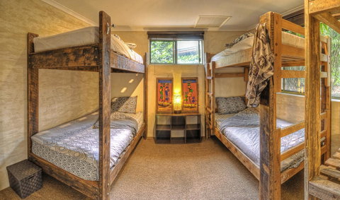 KiteSurf 1770 Beach House - Accommodation NSW 8