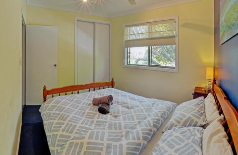 KiteSurf 1770 Beach House - Accommodation NSW 39