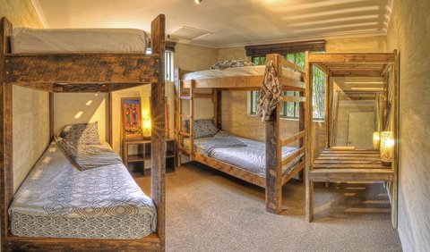 KiteSurf 1770 Beach House - Accommodation NSW 43