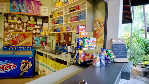 Island Leisure Resort - Accommodation NSW 20