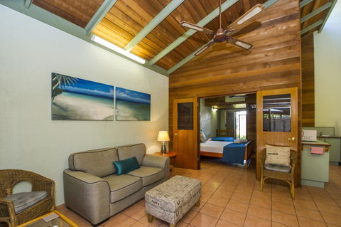 Island Leisure Resort - Accommodation NSW 16