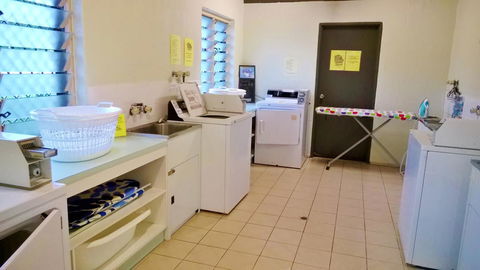 Island Leisure Resort - Accommodation NSW 27