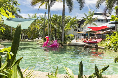 Summer House Cairns - Accommodation NSW 2