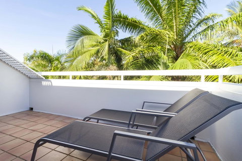 The White House Port Douglas - Accommodation NSW 32