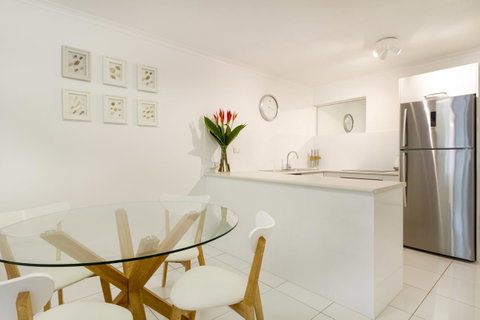 The White House Port Douglas - Accommodation NSW 12