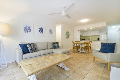 The White House Port Douglas - Accommodation NSW 28