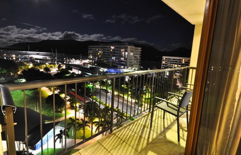 Pacific Hotel Cairns - Accommodation NSW 37