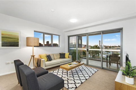 Allure Hotel & Apartments - Accommodation NSW 4