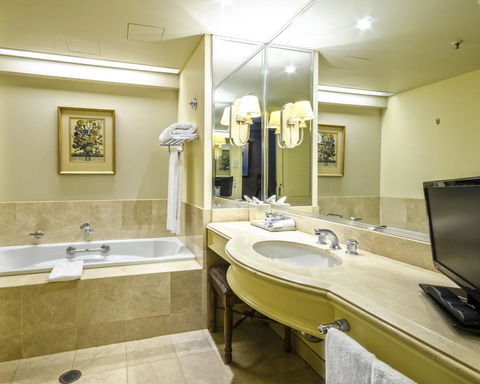 Stamford Plaza Brisbane - Accommodation NSW 10