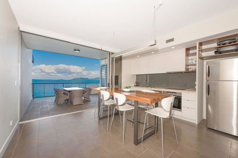 1 Bright Point Apartment 4501 - Accommodation NSW 2