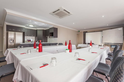 Platinum International - Accommodation NSW 41