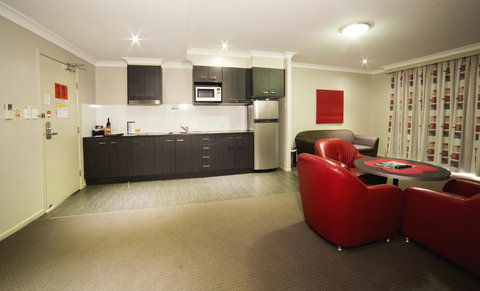 Platinum International - Accommodation NSW 11