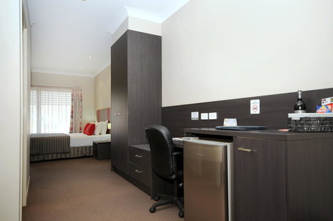 Platinum International - Accommodation NSW 20